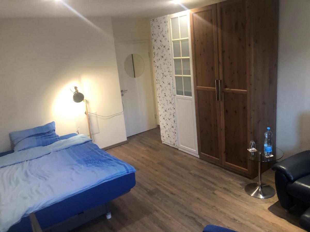 Calm Spacy Room, Own Modern Bath, Near Center, To 1 Person Or A Couple - Not Suitable For Craftsmen, Not Accepted - Privatly Rented Nuremberg Extérieur photo